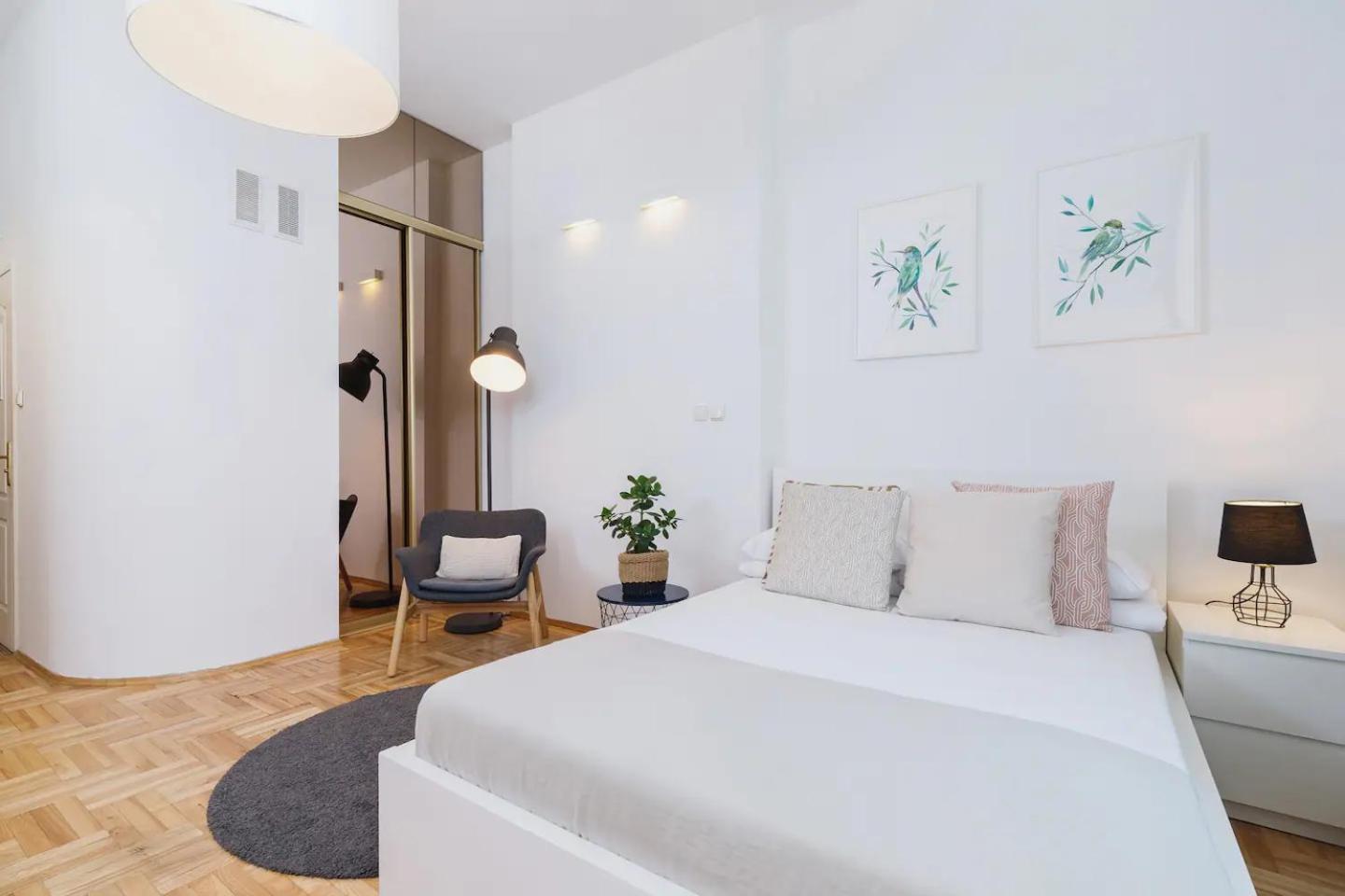 Private Parking - Old Town - Sw Krzyza 16 Street Apartment คราคูฟ ภายนอก รูปภาพ